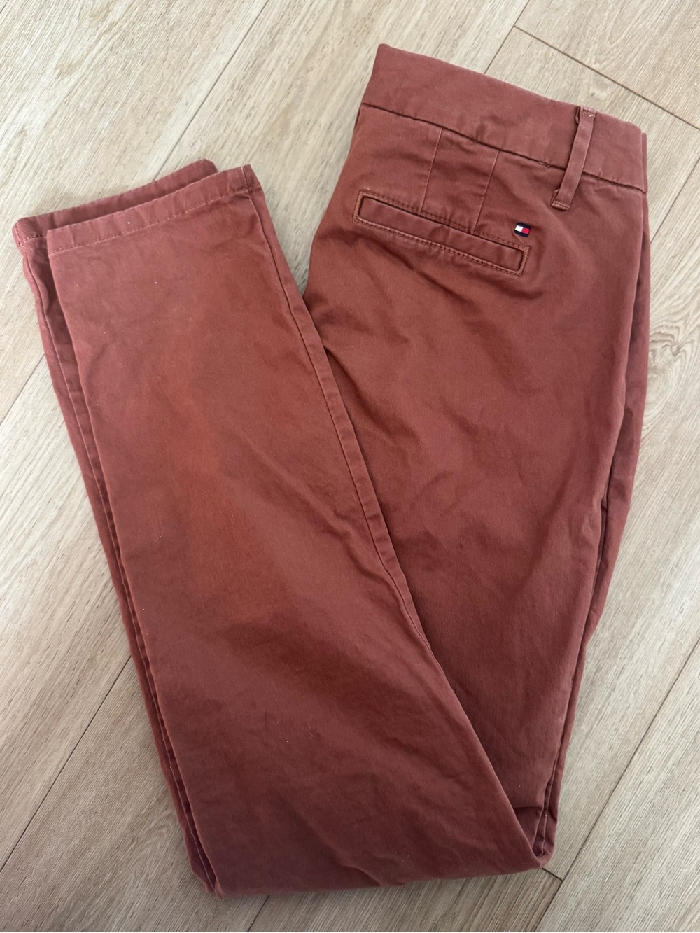 Tommy Hilfiger Women’s Rust Chinos